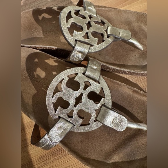 Tory Burch Miller Cloud Sandals Metallic Gold Leather Cork 6.5 US EUC - Picture 6 of 9